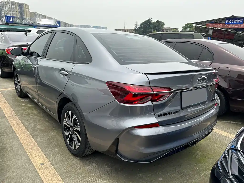 Chevrolet Monza 2019 — фото 13
