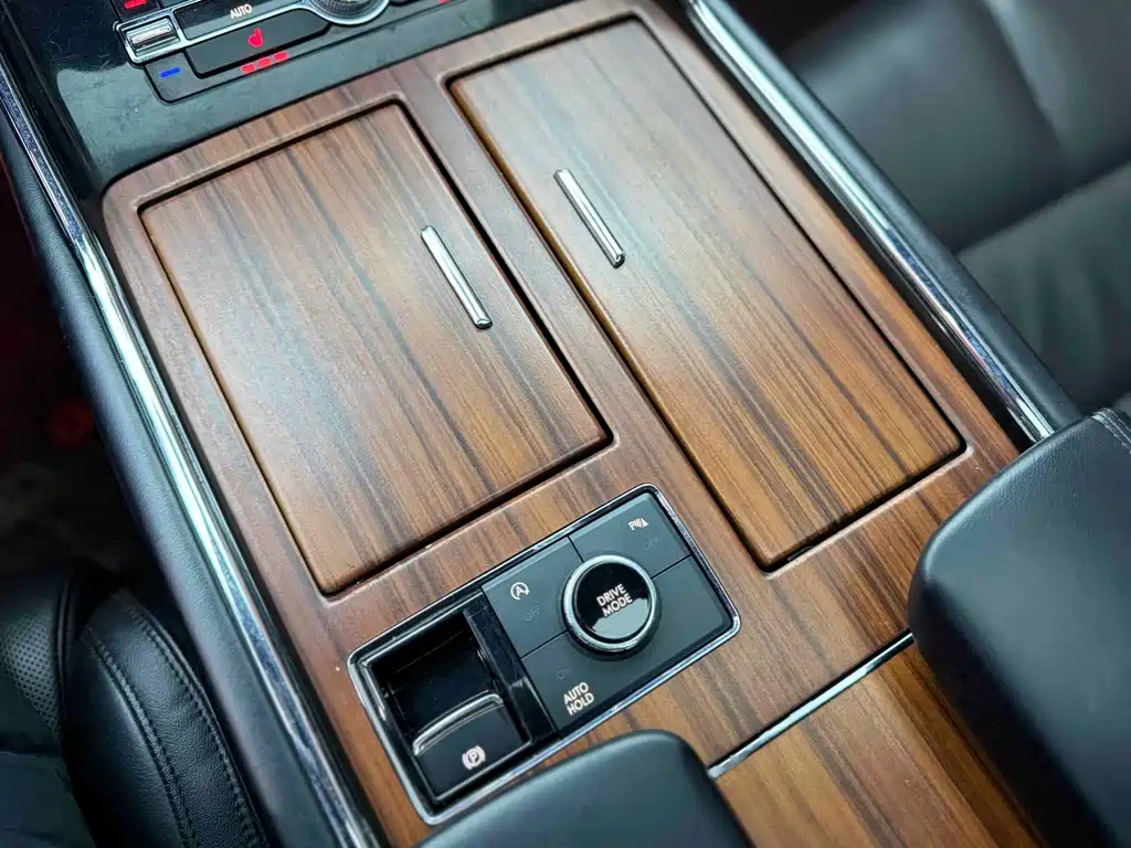 Lincoln Navigator 2018 — фото 10