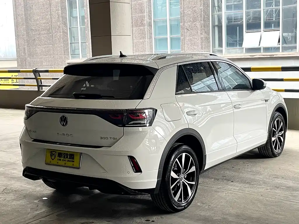Volkswagen T-Roc 2025 — фото 4