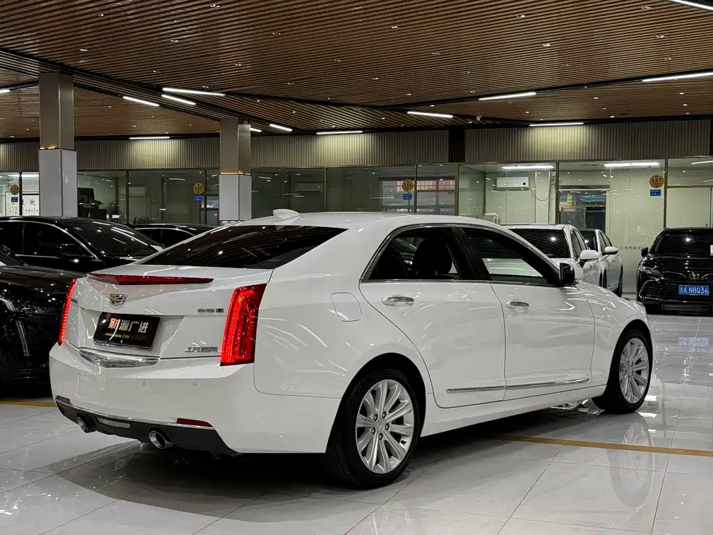Cadillac ATS-L 2018 — фото 12