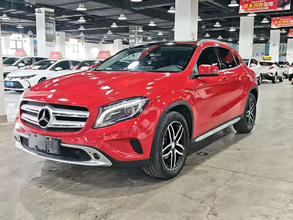Mercedes-Benz GLA 2016 — фото 1