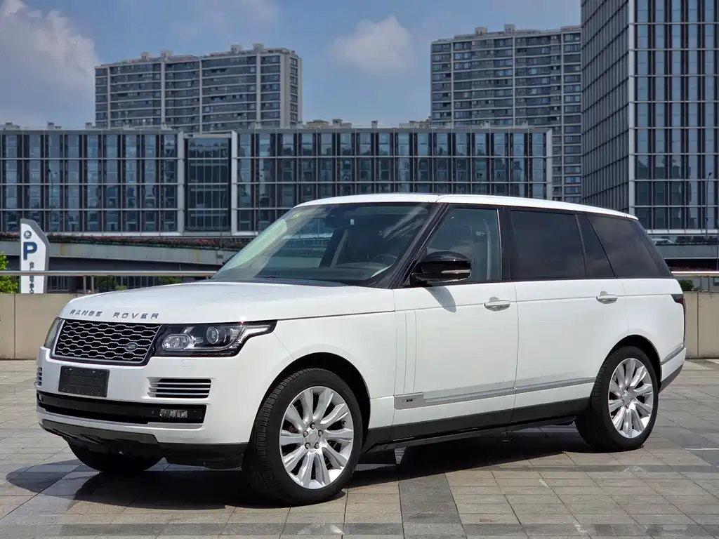 Land Rover Range Rover 2015 — фото 1