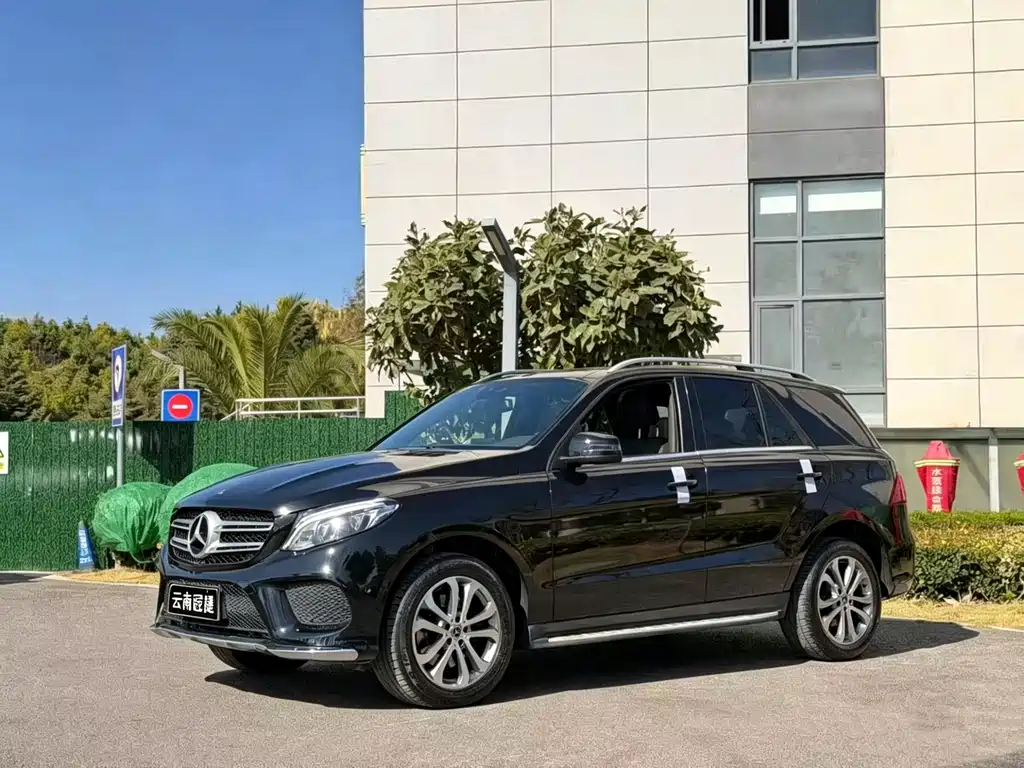 Mercedes-Benz GLE 2017