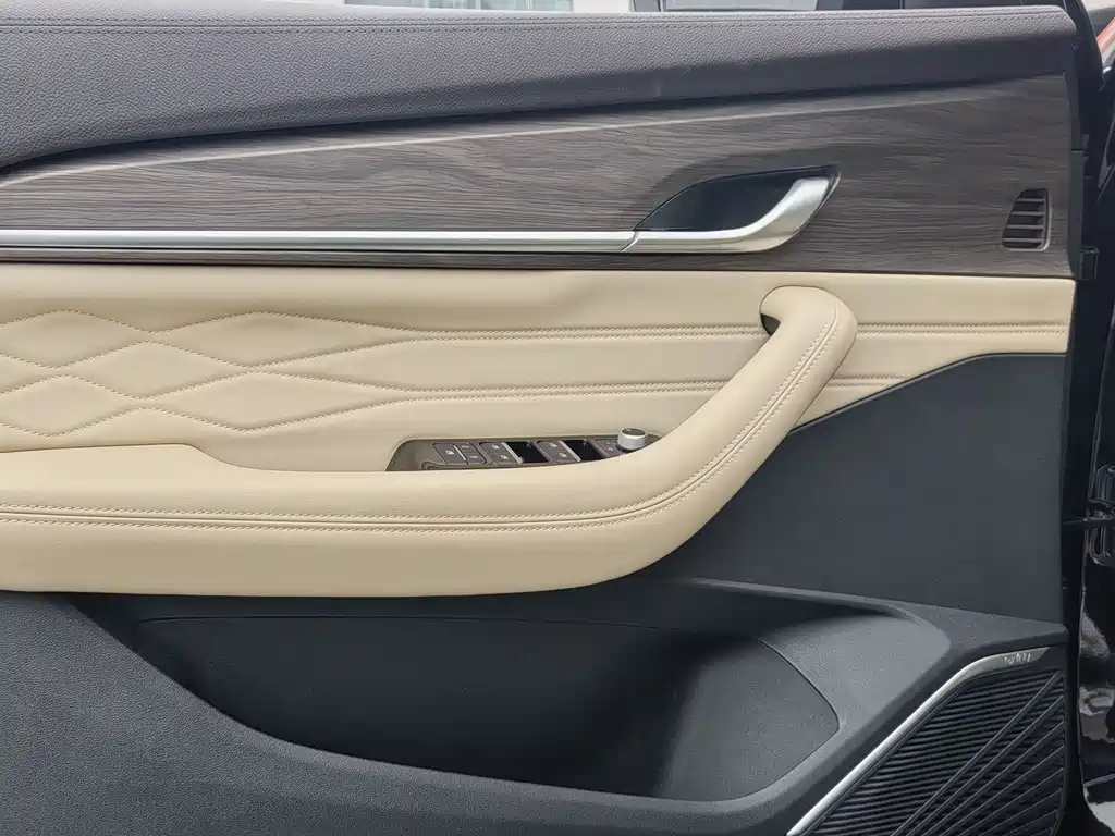Geely Xingyue L 2025 — фото 10