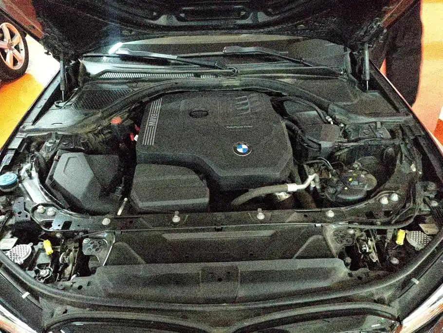 BMW 3 Series 2021 — фото 10