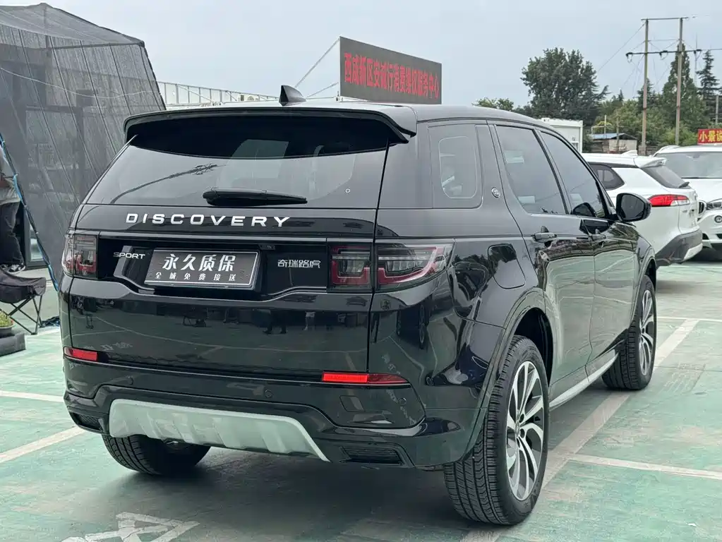Land Rover Discovery Sport 2024 — фото 22