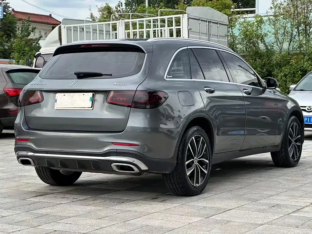 Mercedes-Benz GLC 2022