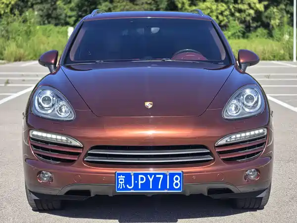 Porsche Cayenne 2014