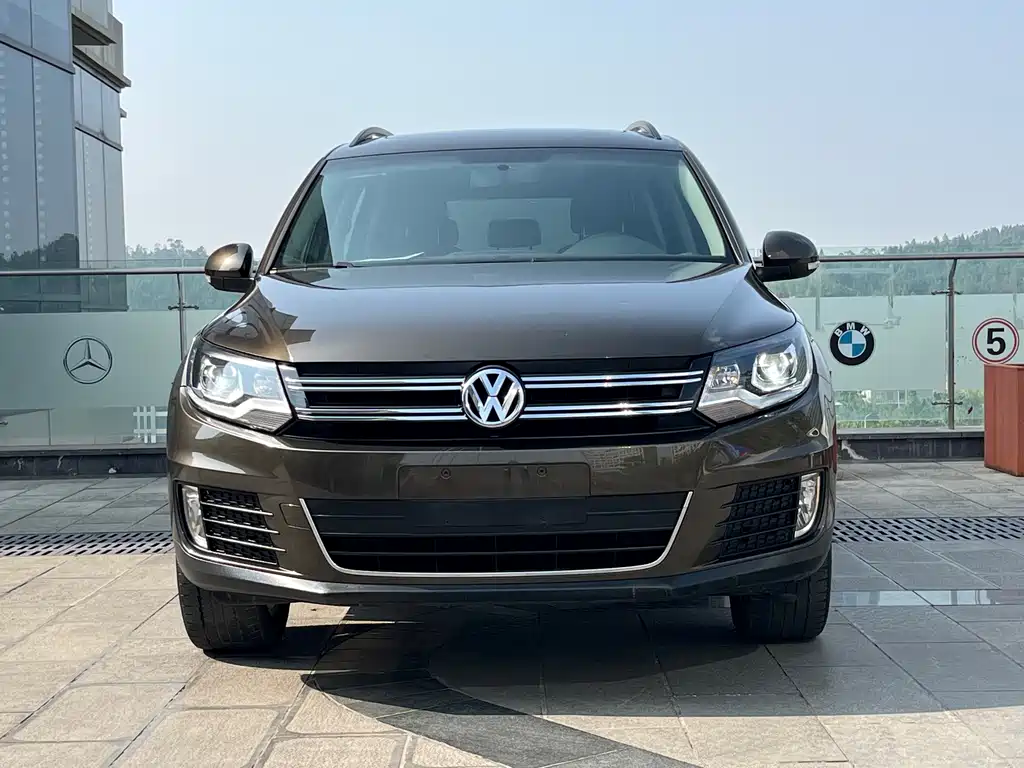 Volkswagen Tiguan 2016 — фото 2
