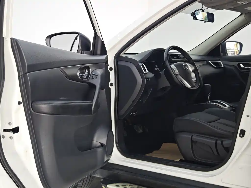 Nissan X-Trail 2016 — фото 12