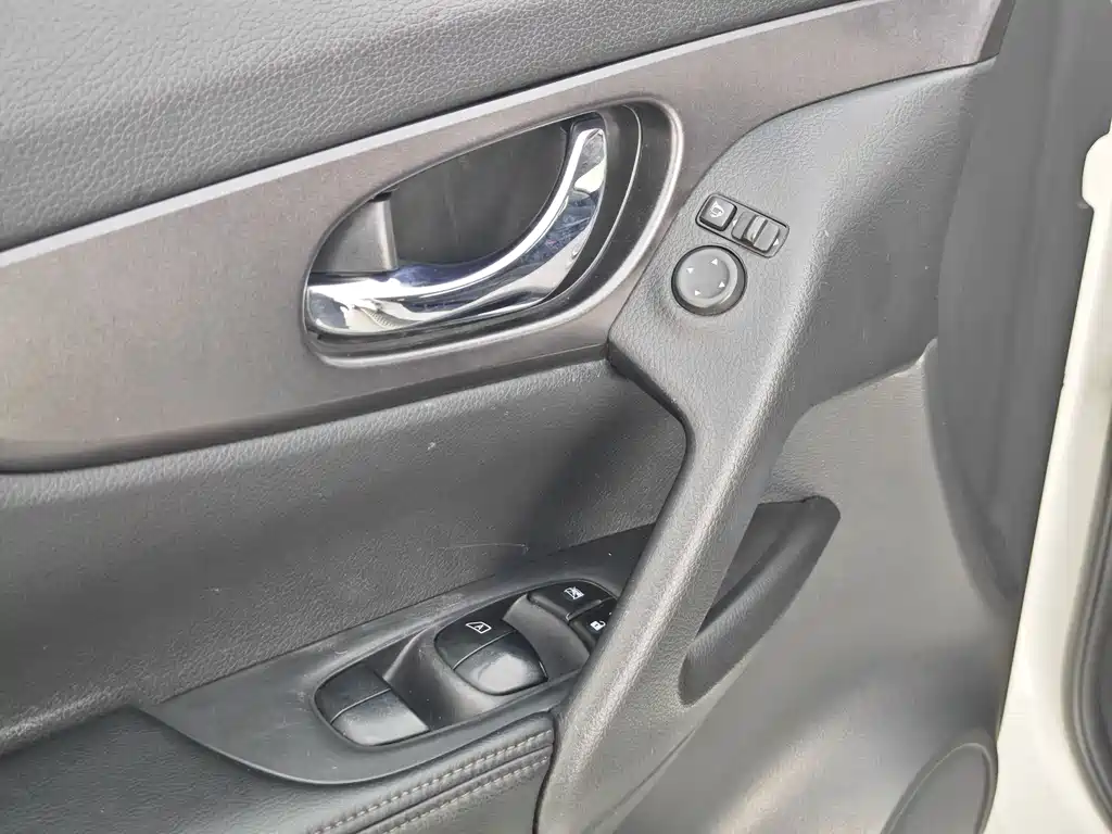 Nissan X-Trail 2016 — фото 14