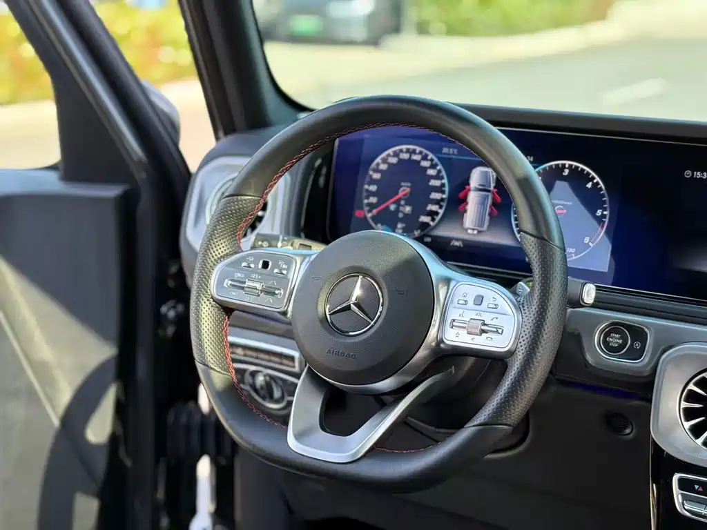 Mercedes-Benz G-Class 2024 — фото 10