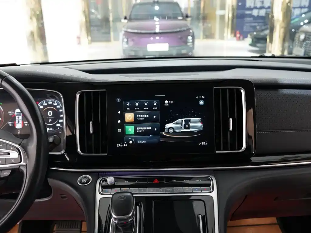 GAC Trumpchi M8 2021 — фото 10