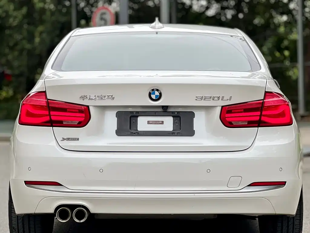 BMW 3 Series 2018