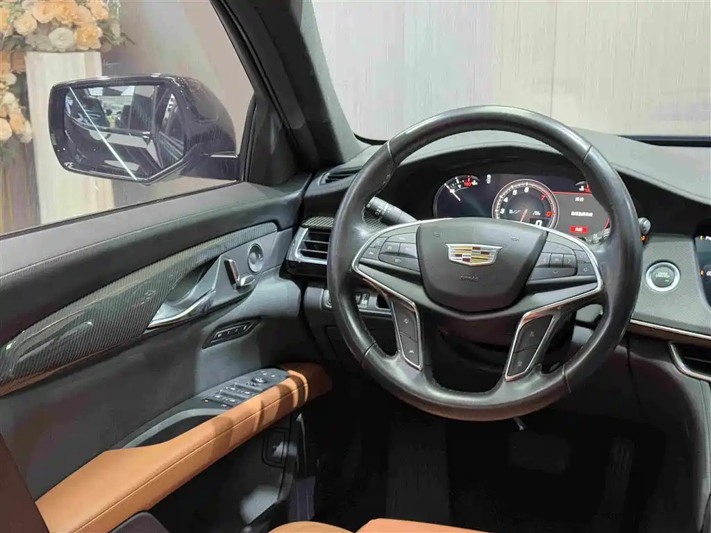 Cadillac CT6 2023 — фото 23