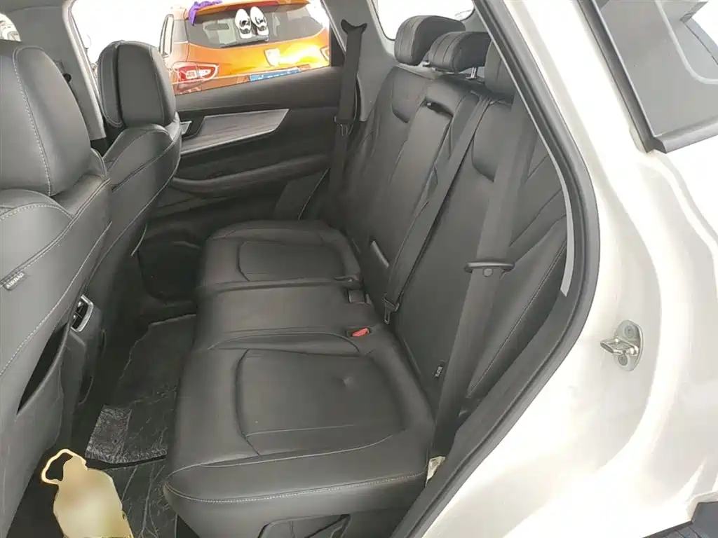 Chery Tiggo 8 2023 — фото 17