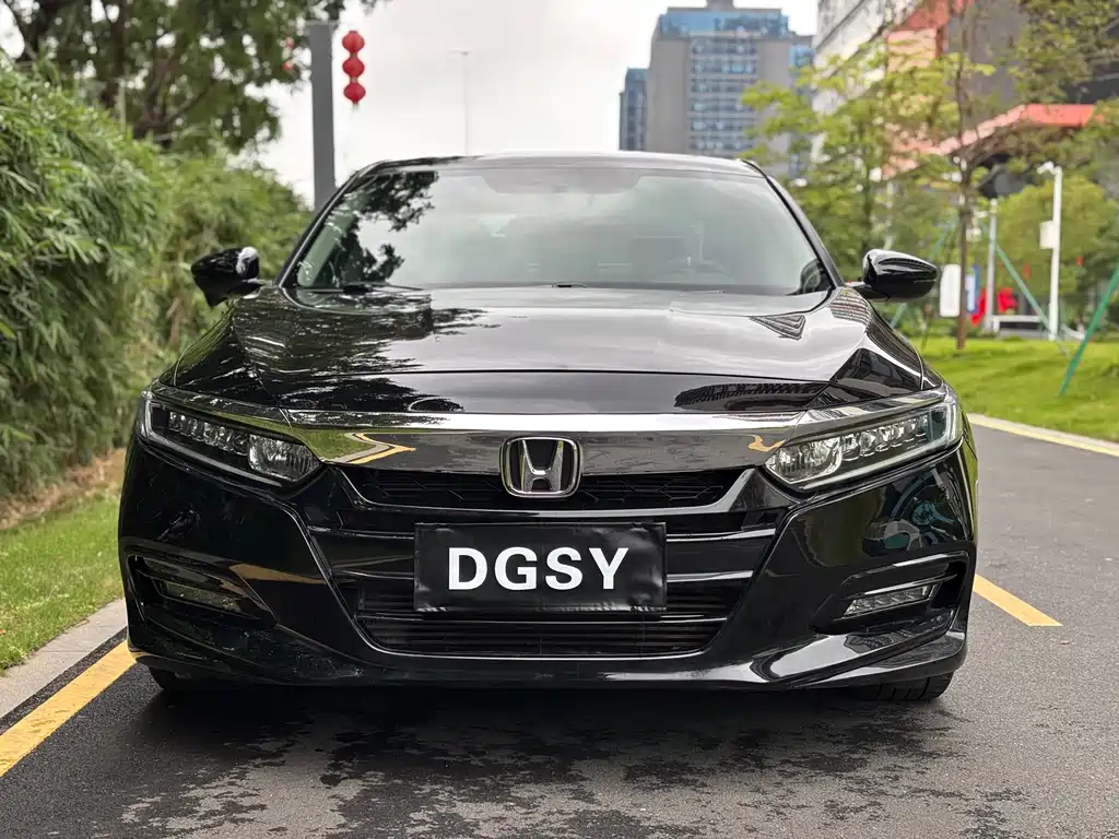 Honda Accord 2018 — фото 2