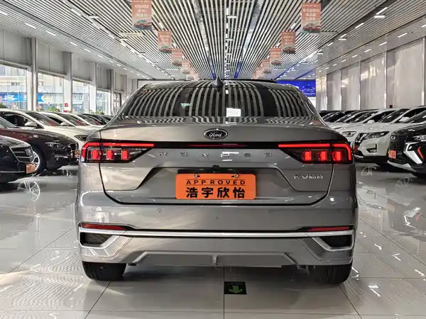 Ford Mondeo 2025