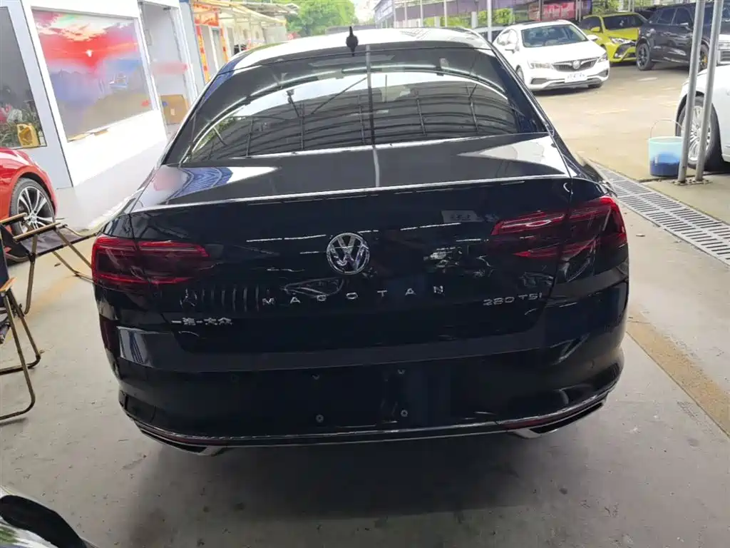 Volkswagen Magotan 2020