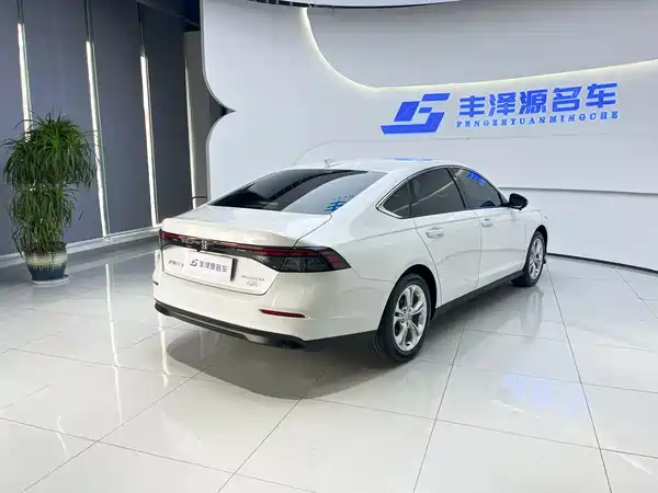 Honda Accord 2023