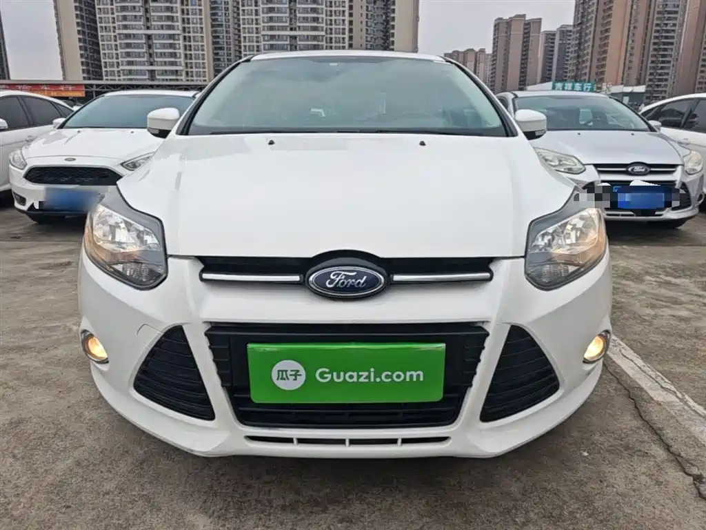 Ford Focus 2015 — фото 3