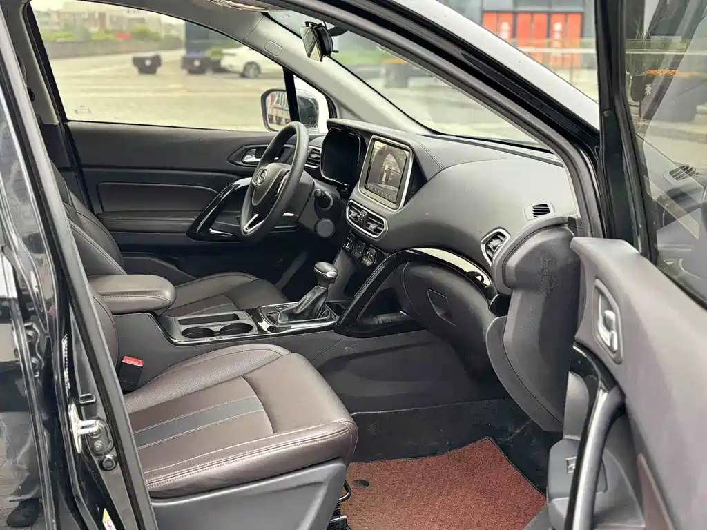GAC Motor Trumpchi GS4 2019 — фото 12