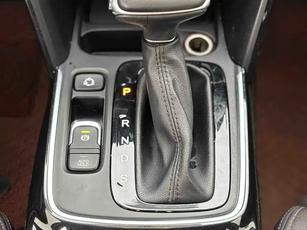 GAC Motor Trumpchi GS4 2019 — фото 18