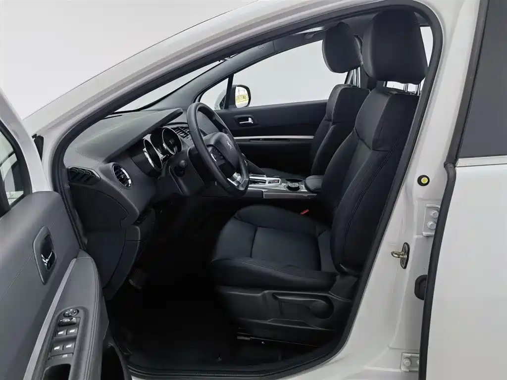 Peugeot 3008 2019 — фото 10