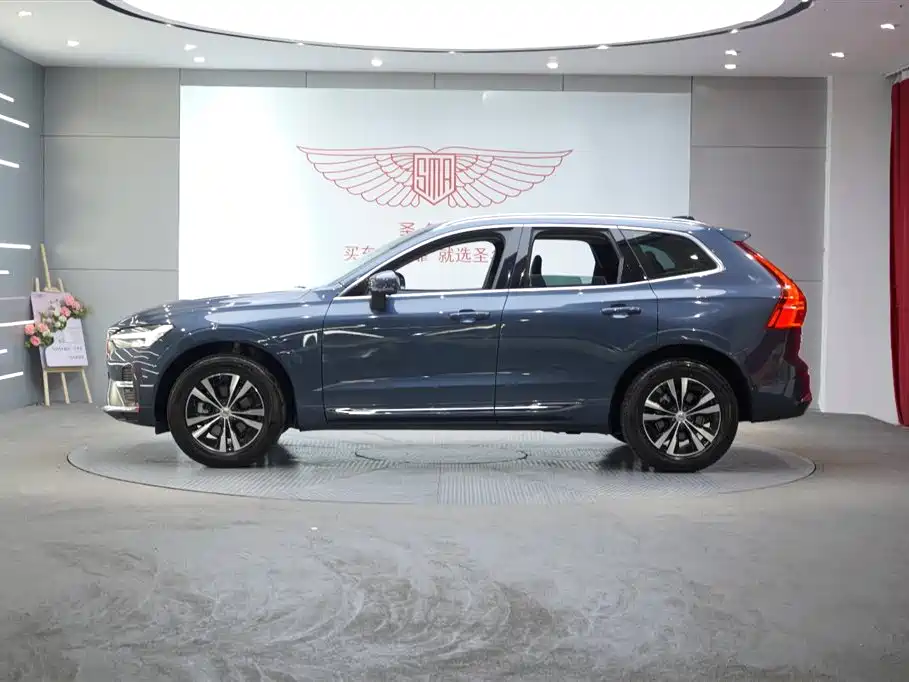 Volvo XC60 2024 — фото 4