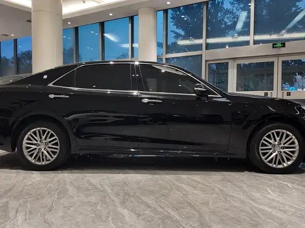 Toyota Crown 2017