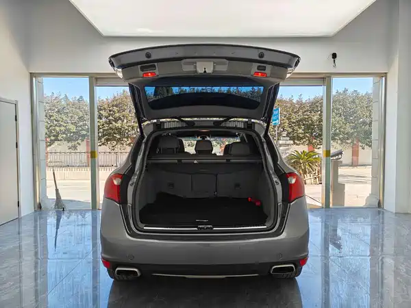 Porsche Cayenne 2011