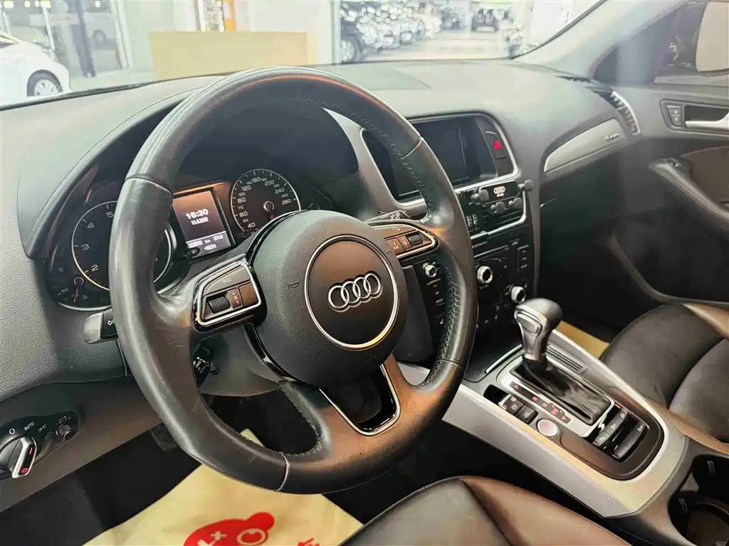 Audi Q5 2018 — фото 13