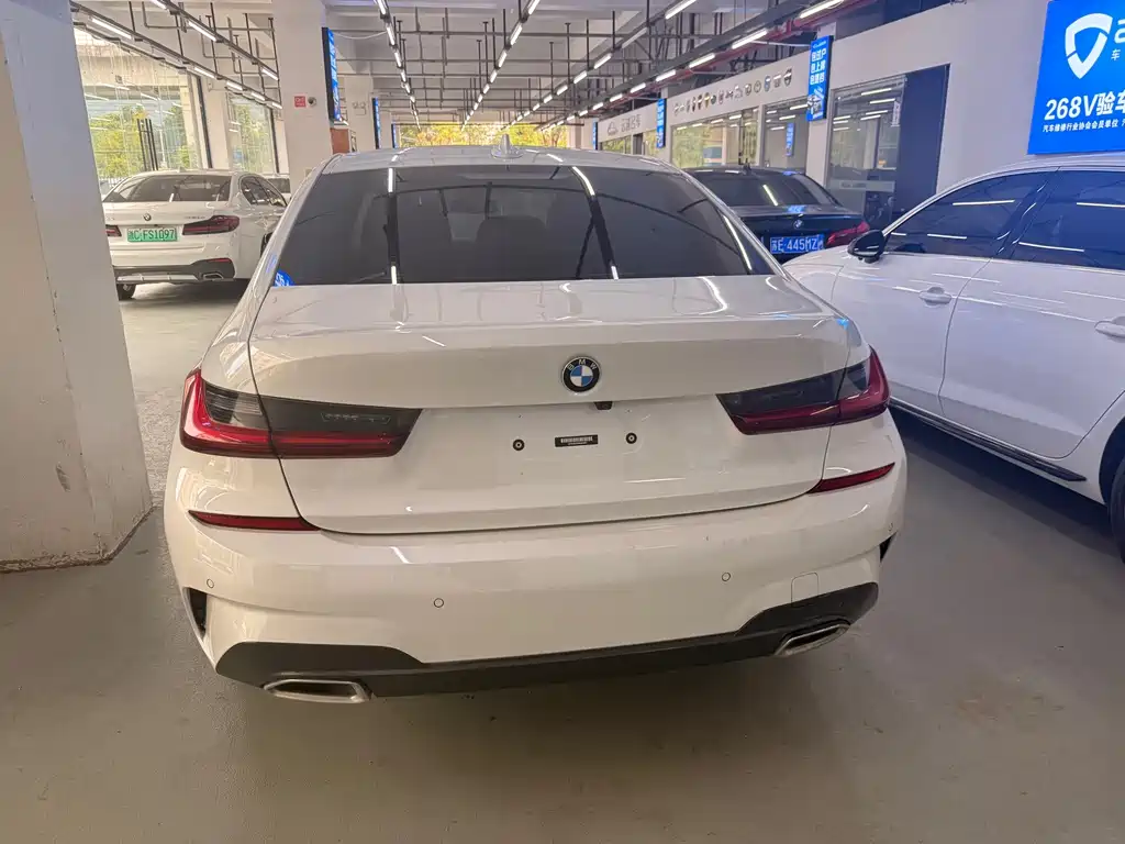 BMW 3 Series 2022