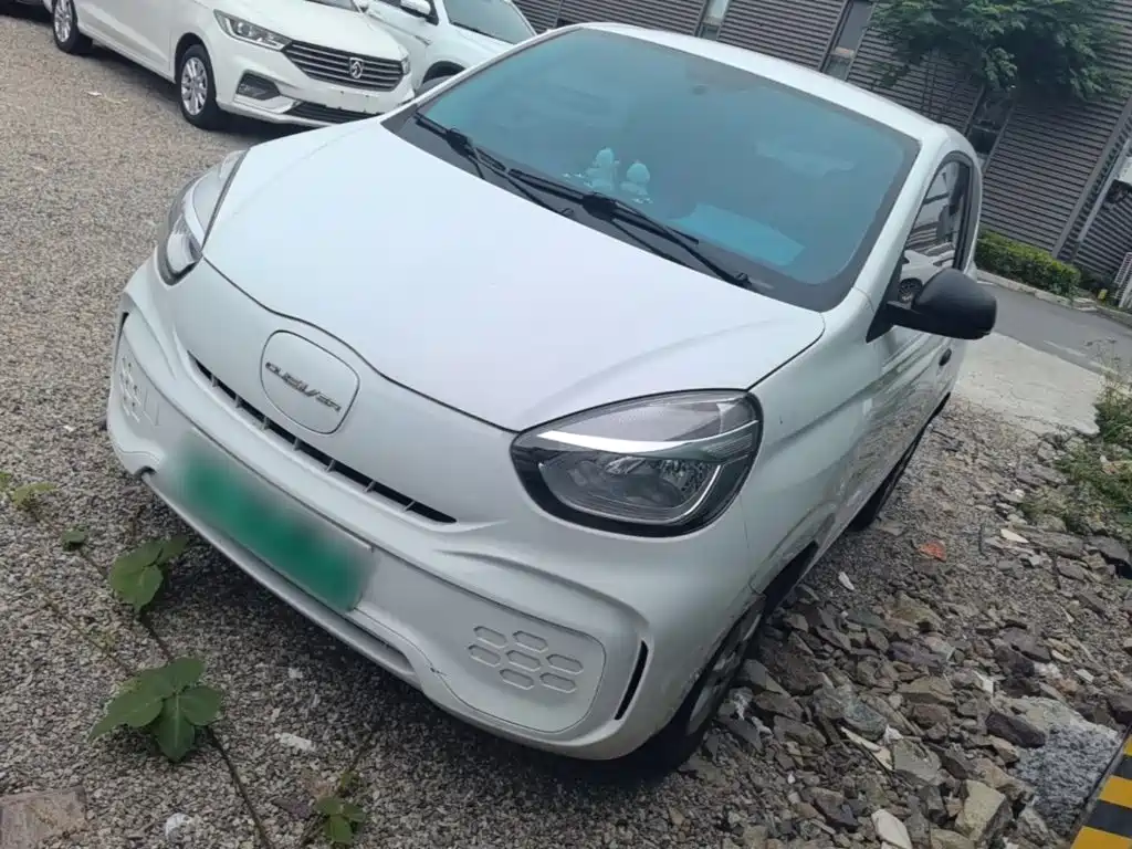Roewe Clever 2022