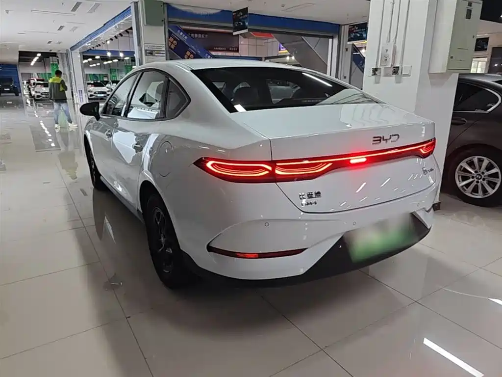 BYD Qin PLUS 2025 — фото 5