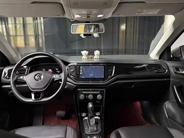 Volkswagen T-Roc 2021