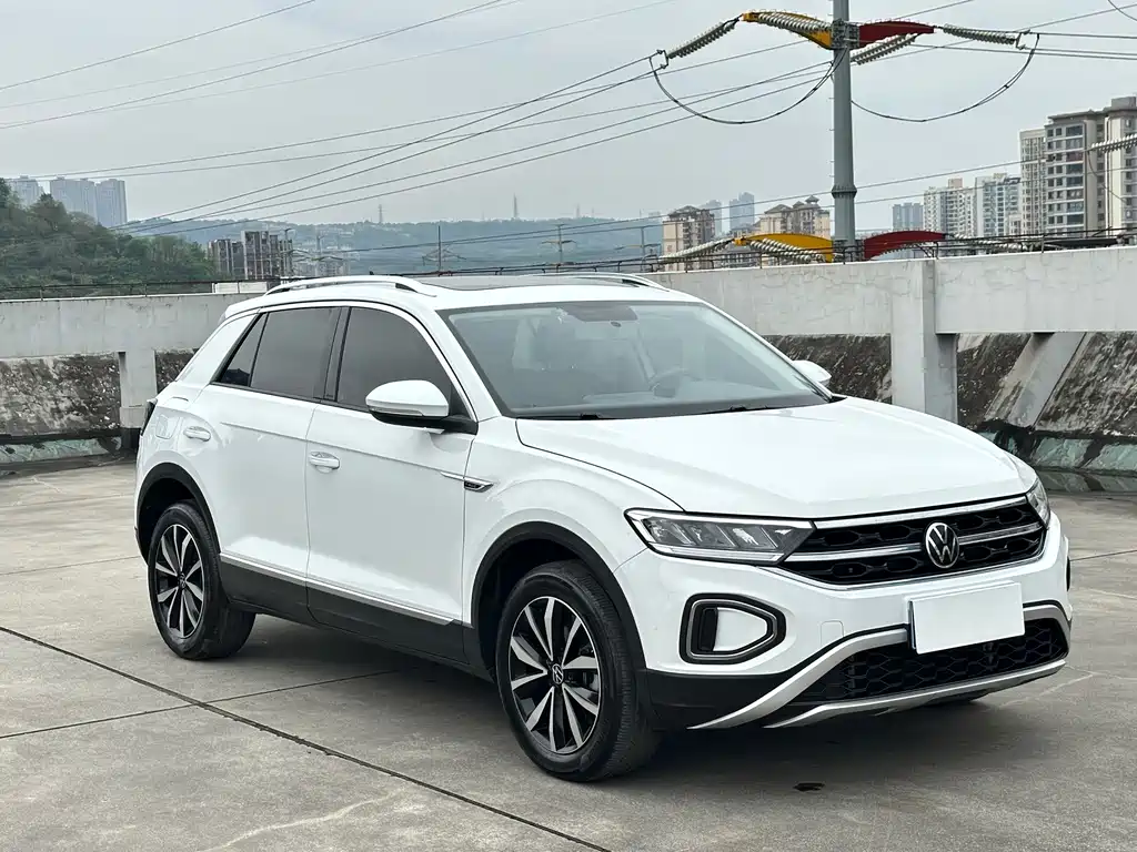 Volkswagen T-Roc 2024