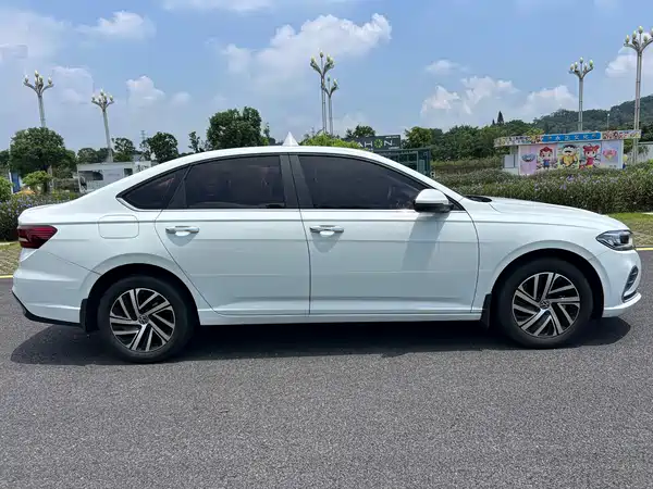 Volkswagen Lavida 2024