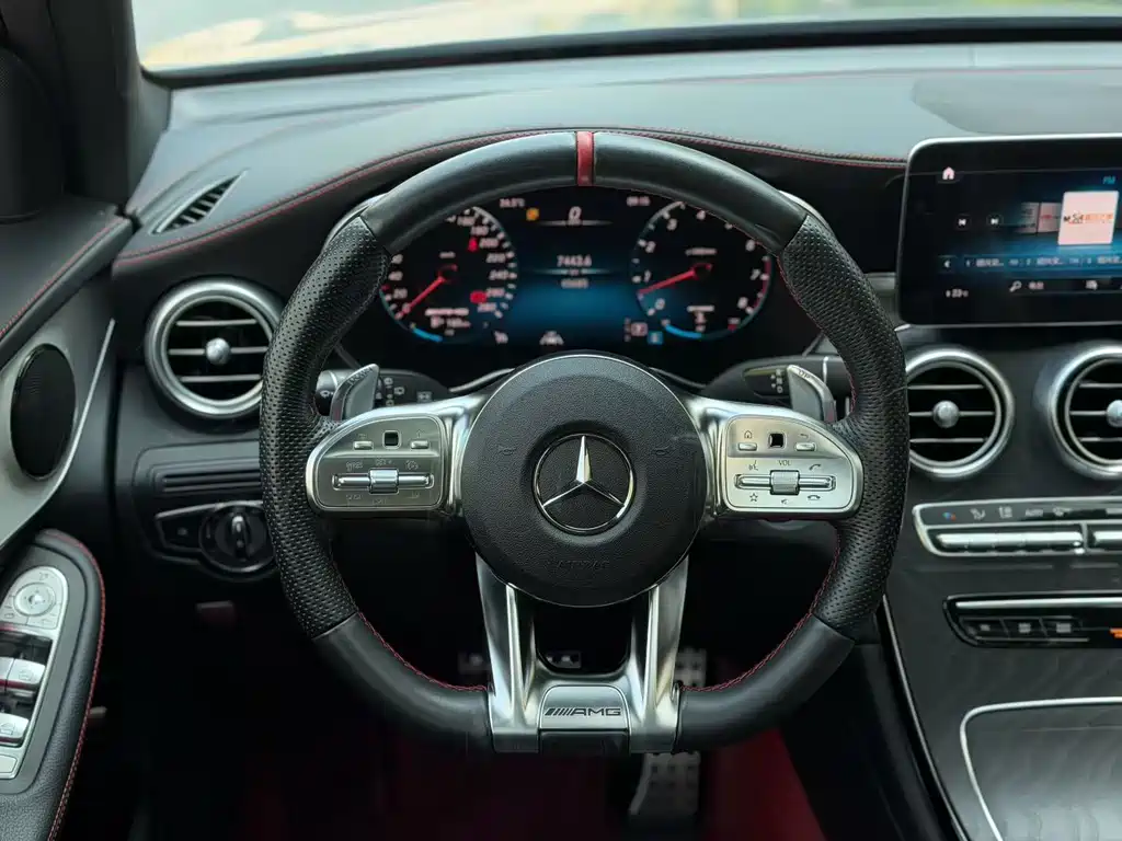 Mercedes-Benz GLC AMG 2022