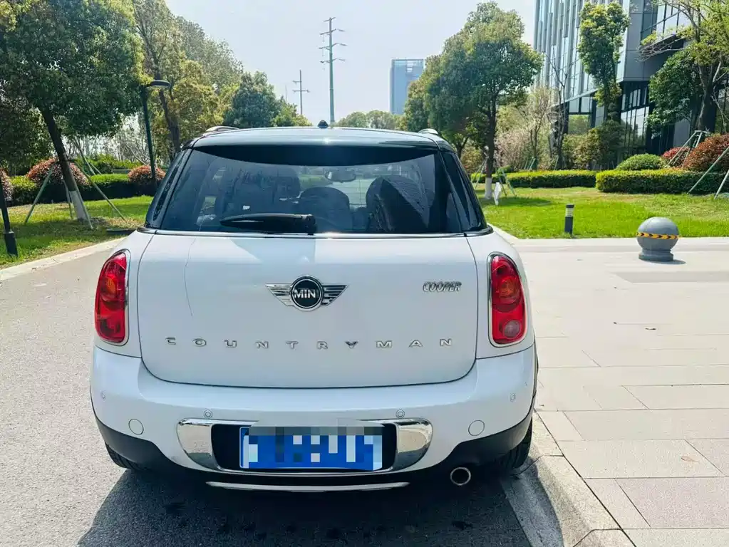 MINI Countryman 2016