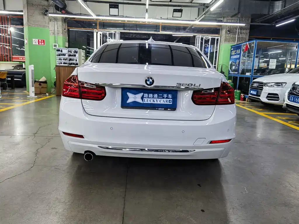 BMW 3 Series 2015