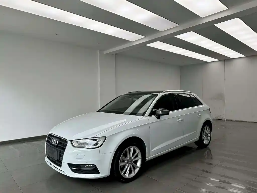 Audi A3 2016 — фото 1