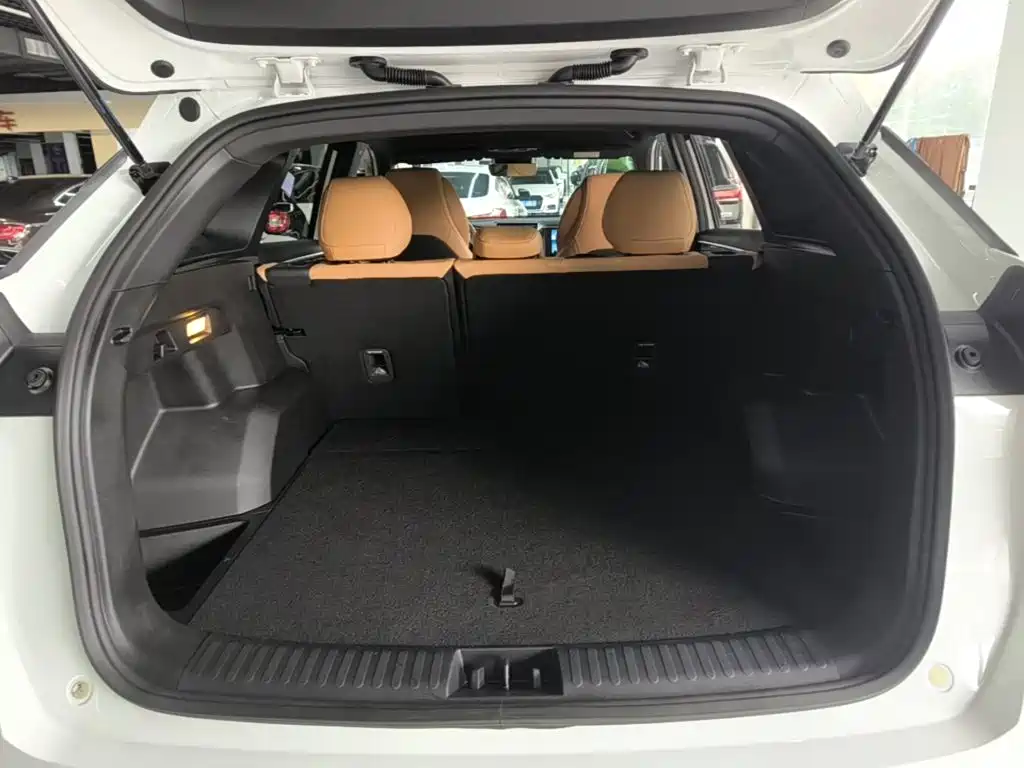 Geely Galaxy L7 2023 — фото 19