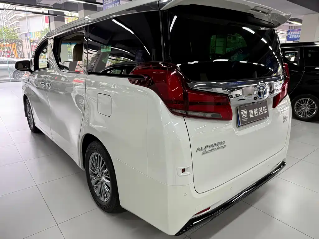 Toyota Alphard 2019 — фото 9