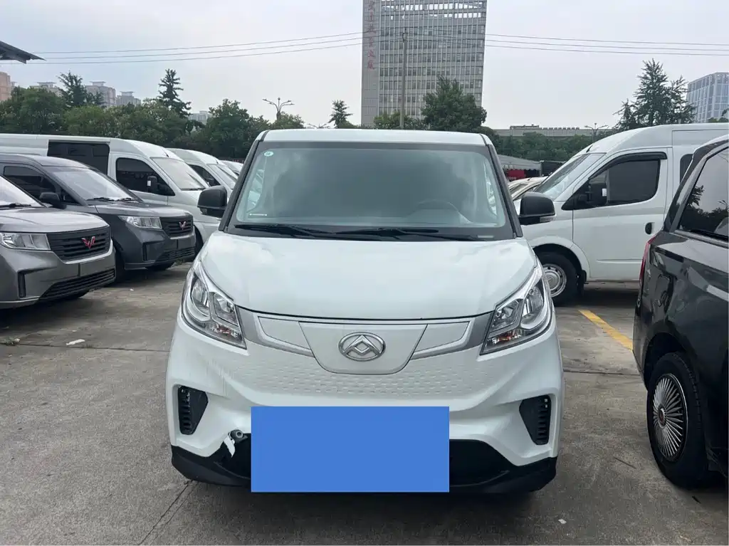 Maxus EV30 2023