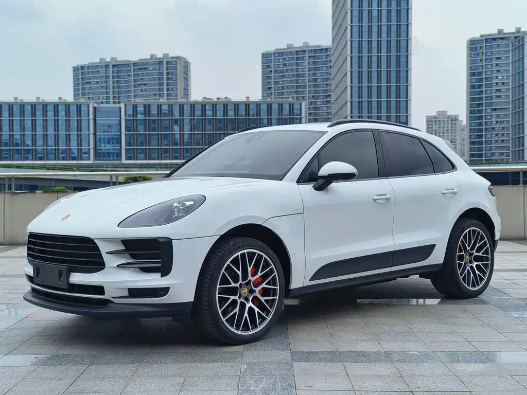 Porsche Macan 2021 — фото 1