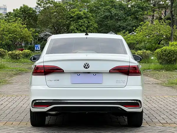 Volkswagen Bora 2023