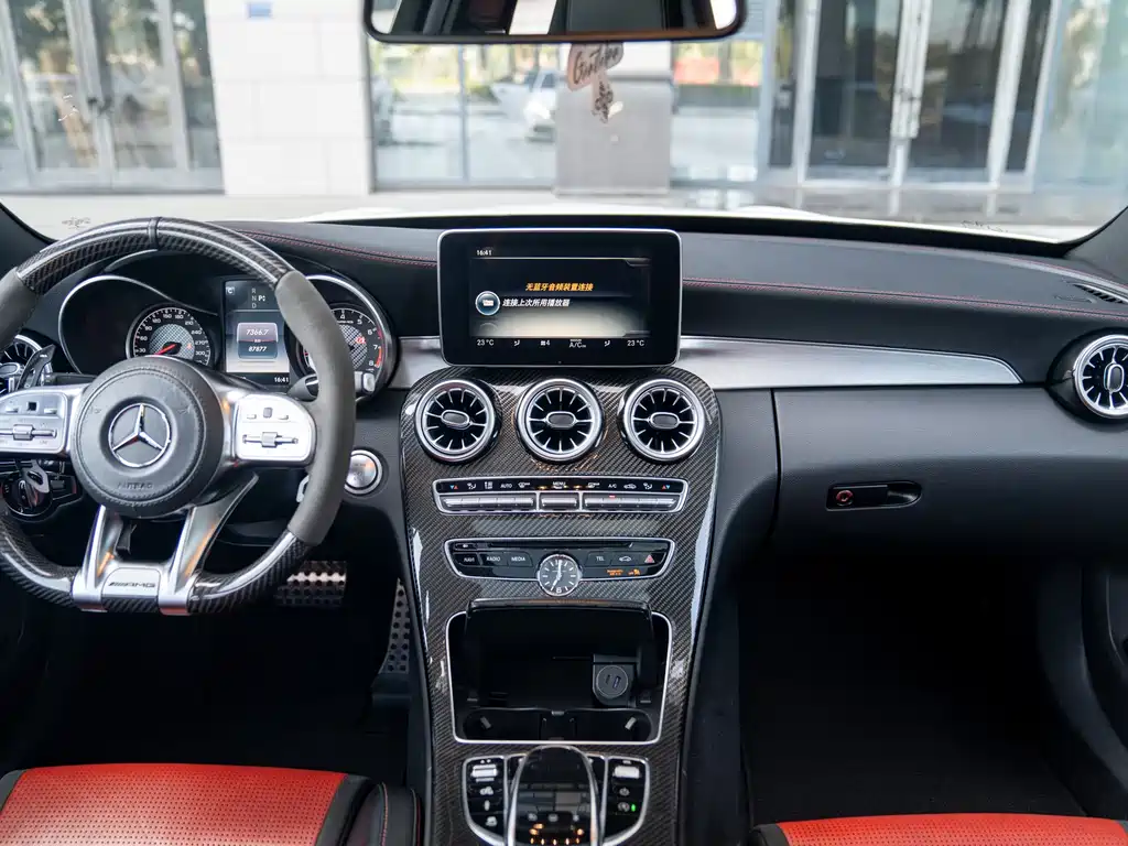 Mercedes-Benz C-Class AMG 2016 — фото 19