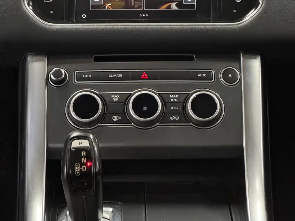Land Rover Sport 2016 — фото 11