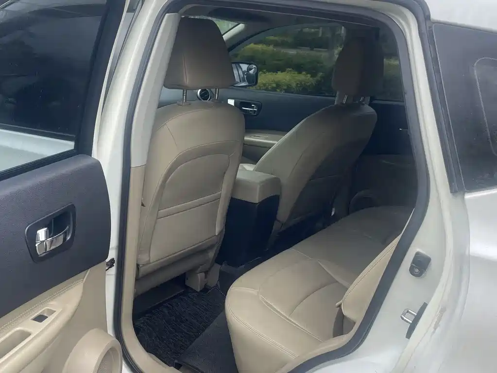 Nissan Qashqai 2012